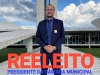  Política 
