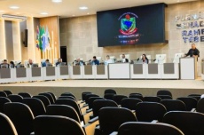  Câmara aprova projetos visando modernização administrativa, transparência e serviços públicos 