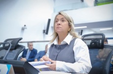  Lia Nogueira defende reposição urgente de servidores e reforça compromisso com a educação em Dourados 