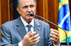  Zé Teixeira aprova protesto contra Lula e exige respeito aos policiais 