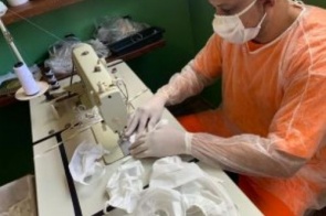 Presídios de MS produzem materiais para hospitais na luta contra o coronavírus