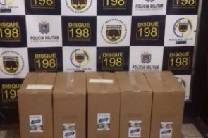 Campo-grandenses são presos com 250 pacotes de cigarro em Ponta Porã