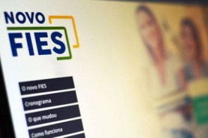 Caixa divulga orientações para renovação de contratos do Novo Fies