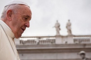 Papa: “Quando sairmos da pandemia, não poderemos continuar como estávamos”
