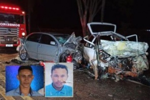 Colisão frontal entre veículos deixa dois mortos em Vicentina