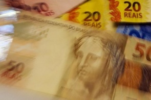 Brasil tem 4,6 milhões de endividados sem capacidade de pagamento