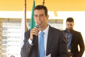 Secretário do Paraná deve ser anunciado ainda hoje novo ministro da educação