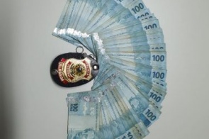 PF apreende R$ 15 mil na casa de alvo de operação contra fraudes em licitações