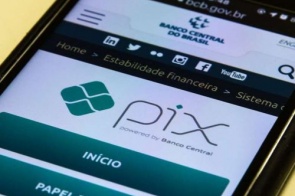 Pix terá pagamentos programados e troco em dinheiro