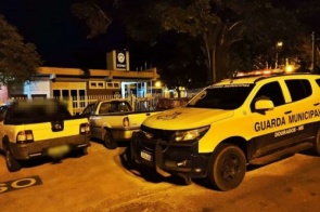 Veículo roubado na região central de Dourados é recuperado