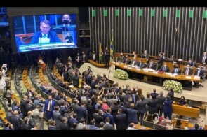 Bolsonaro pede aprovação de reformas em mensagem ao Congresso Nacional