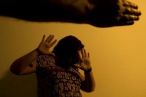 Governo registra 105 mil denúncias de violência contra a mulher