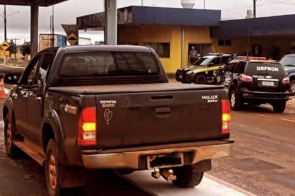 Polícia Civil e PRF recuperam camionete roubada e prendem 4 suspeitos em Fátima do Sul