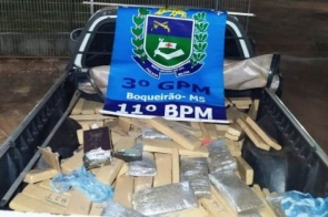 Polícia Militar apreende mais de 350 kg de drogas em veículo durante operação