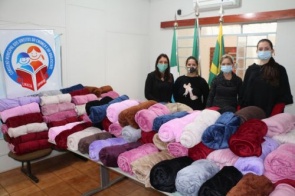 CRAS de Itaporã  faz entrega de cobertores para famílias em situação de vulnerabilidade