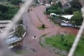 Capital: Prefeitura busca empresa para elaborar projeto de contenção de enchentes