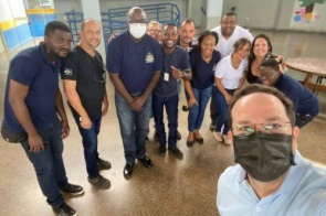 Mutirão realiza mais de 700 documentos de imigrantes haitianos