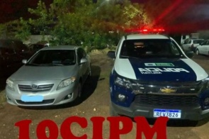 Após denúncia anônima, polícia apreende veículo clonado