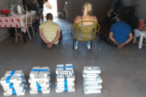 Polícia prende trio no Parque Alvorada com drogas avaliada em R$ 1 milhão