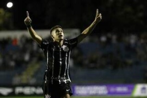Com empate e gol da vitória nos acréscimos, Corinthians bate o Resende-RJ