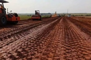 Bolsonaro veta R$ 122 milhões para obras de estradas na fronteira