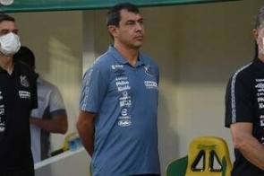 Santos demite Fábio Carille após derrota para o Mirassol