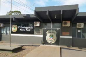 Em dez horas, duas caminhonetes são tomadas em assalto em Ponta Porã 