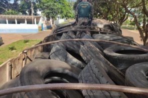 PMA autua empresa que transportava 200 pneus contrabandeados