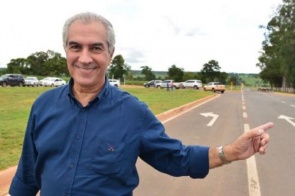 Governador Reinaldo Azambuja (PSDB) atinge 70% de avaliação positiva
