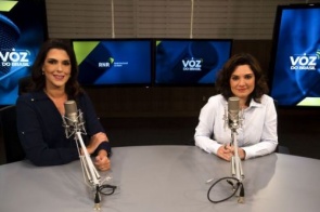 Com apresentação exclusivamente feminina, A Voz do Brasil faz história