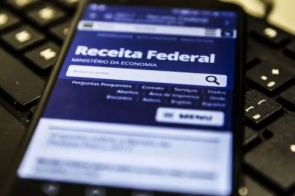 Receita Federal paga nesta quarta o quarto lote de restituição do IR