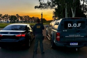 Veículo com registro criminal em Minas Gerais é recuperado na fronteira