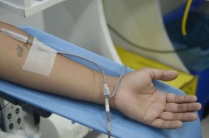 Diagnóstico de dengue e imunização exigem cautelas na doação de sangue