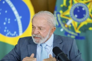 “Fizeram conosco, a gente vai fazer com eles”, diz Lula sobre EUA
