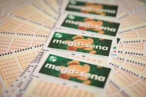 Mega-Sena acumula novamente e prêmio vai a R$ 100 milhões