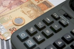 Caixa libera dinheiro de antigo fundo PIS/Pasep; veja como sacar