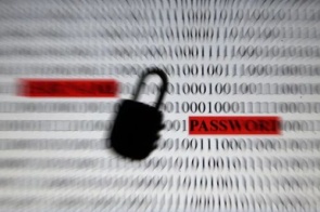 Material do governo ajuda população a se proteger de golpes digitais