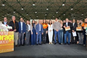 Seu Abraço Aquece arrecada quase 200 mil peças para instituições de todos os municípios de MS