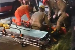 Acidente termina com jovem morto e outro ferido