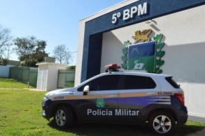 Motociclistas são presos após fuga, direção perigosa e embriaguez