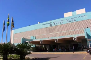 Bebê de 2 anos agredido pela mãe é internado em estado grave