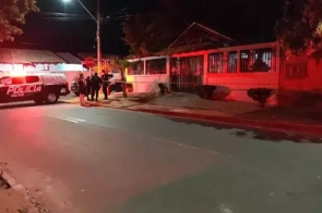 Homem é morto e outro baleado na cabeça em ataque sequencial