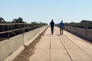 Colapso de ponte no Rio Taquari leva Estado a decretar emergência em três cidades de MS