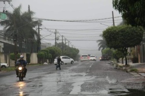Antes da metade do mês, chuva já supera o esperado para setembro na Capital