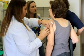 SUS amplia cobertura da vacina Pneumo 20 para maiores de 85 anos