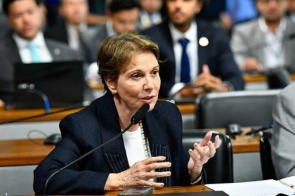 Tereza Cristina volta à lista das 100 mulheres poderosas do agro da Forbes