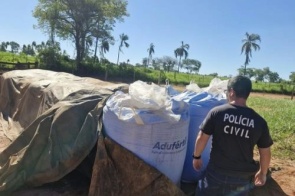 Carga de 20 toneladas furtada de empresa de celulose em MS é encontrada em fazenda