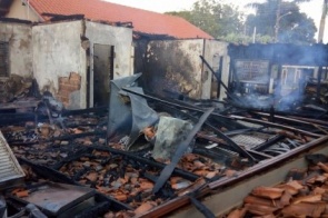 Choperia é consumida por fogo na área central de Itaporã