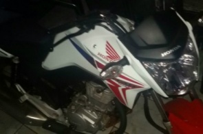 Vende-se Moto Honda CG 150 Titan EX branca