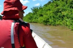 Bombeiros buscam mulher que teria desaparecido em rio do Pantanal